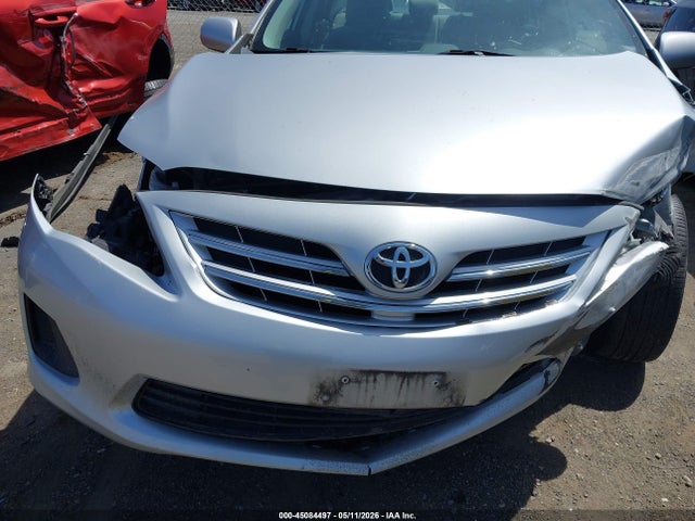 45084497 :رقم المزاد ، 5YFBU4EE5DP201154 vin ، 2013 Toyota Corolla Le مزاد بيع