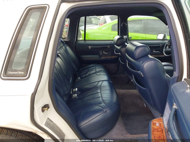 Aukcja sprzedaży 1994 Lincoln Town Car Signature/tournament, vin: 1LNLM82W5RY676231, numer aukcji: 45084534