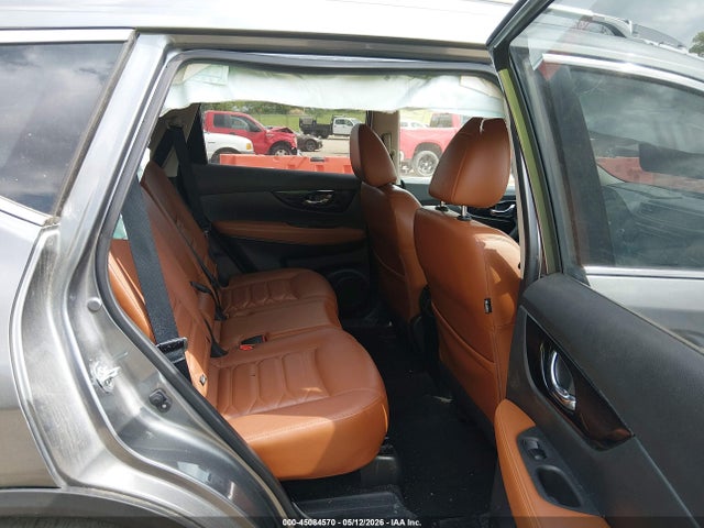 JN8AT2MT9JW486273 Nissan Rogue Sl