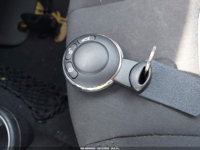 Aukcja sprzedaży 2010 Mini Cooper, vin: WMWMF3C59ATZ64389, numer aukcji: 45084620