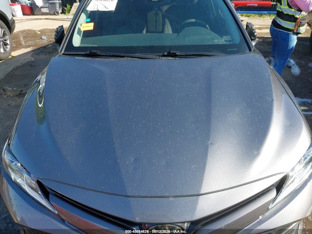 Aukcja sprzedaży 2018 Toyota Camry Le, vin: 4T1B11HK4JU589058, numer aukcji: 45084626