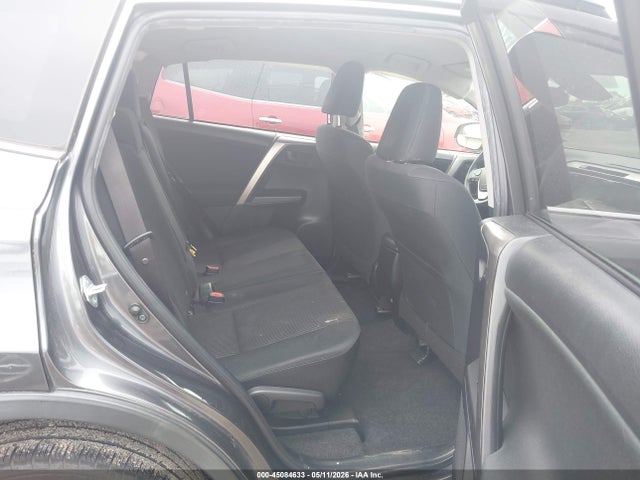 2018 Toyota Rav4 Le მანქანა იყიდება აუქციონზე, vin: JTMBFREV1JJ223630, აუქციონის ნომერი: 45084633