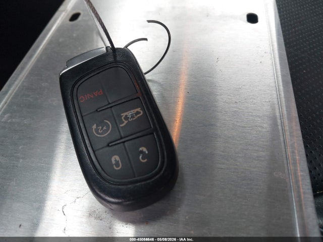 Продаж на аукціоні авто 2016 Jeep Cherokee Limited, vin: 1C4PJLDSXGW137401, номер лоту: 45084646