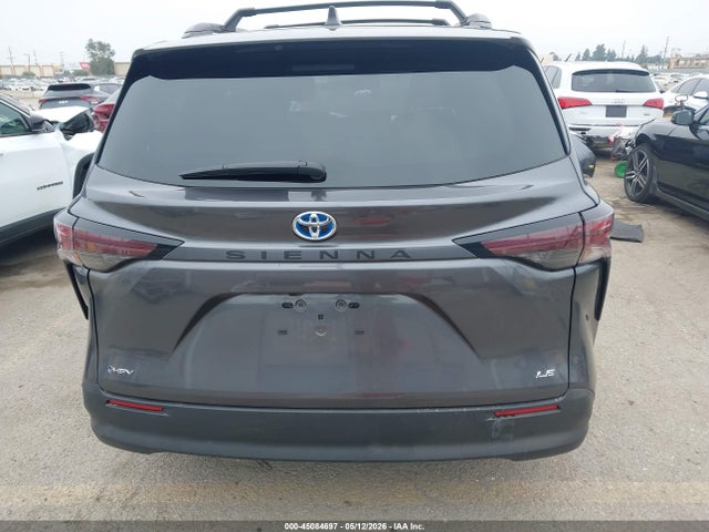 Toyota SIENNA LE 2025 5TDBRKEC0SS264719 Image 17