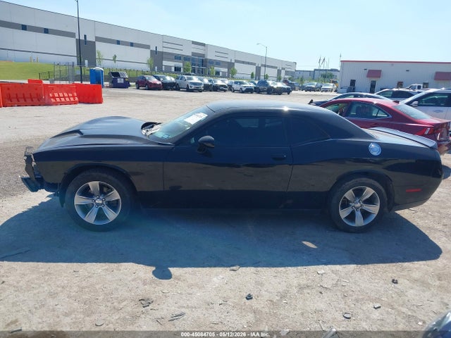 45084705 :رقم المزاد ، 2C3CDZAG4JH245404 vin ، 2018 Dodge Challenger Sxt مزاد بيع