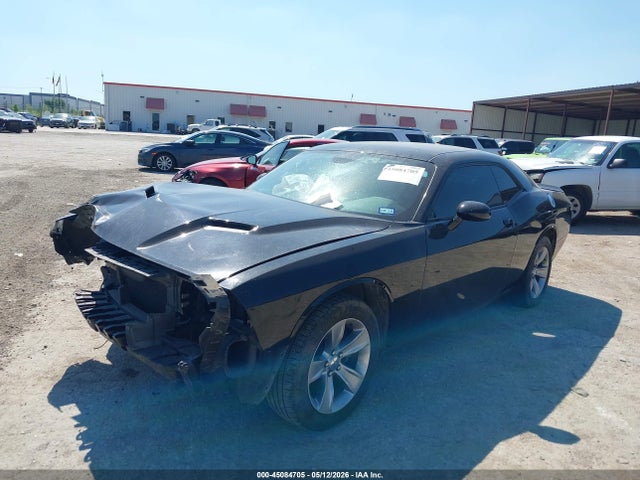 45084705 :رقم المزاد ، 2C3CDZAG4JH245404 vin ، 2018 Dodge Challenger Sxt مزاد بيع