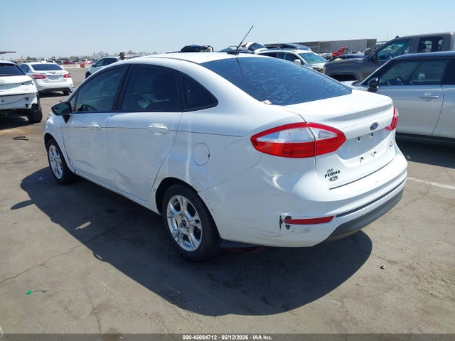 2015 Ford Fiesta Se მანქანა იყიდება აუქციონზე, vin: 3FADP4BJ5FM162003, აუქციონის ნომერი: 45084712