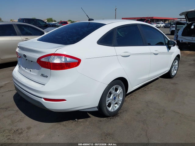 2015 Ford Fiesta Se მანქანა იყიდება აუქციონზე, vin: 3FADP4BJ5FM162003, აუქციონის ნომერი: 45084712