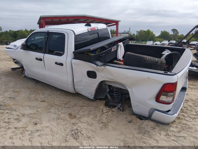45084725 :رقم المزاد ، 1C6RRECT3RN200619 vin ، 2024 Ram 1500 مزاد بيع