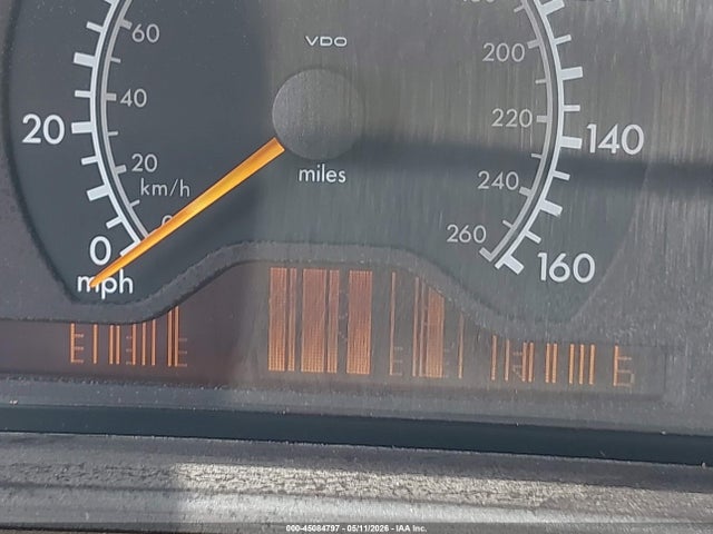 45084797 :رقم المزاد ، WDBJF65F0WA510370 vin ، 1998 Mercedes-benz E 320 مزاد بيع