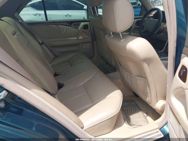 45084797 :رقم المزاد ، WDBJF65F0WA510370 vin ، 1998 Mercedes-benz E 320 مزاد بيع