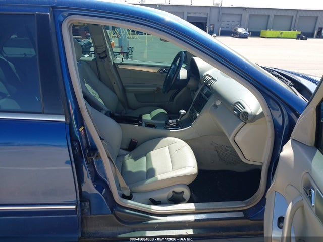 Продаж на аукціоні авто 2005 Mercedes-benz C 230 Kompressor Sport, vin: WDBRF40J55A757675, номер лоту: 45084800