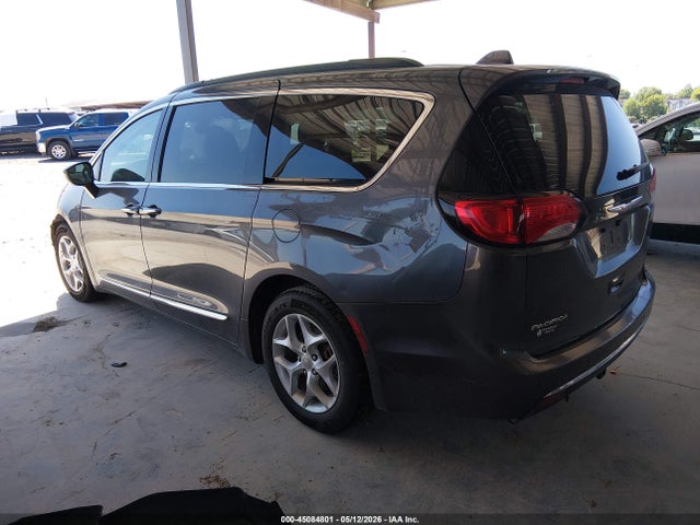 2017 Chrysler Pacifica Touring-l მანქანა იყიდება აუქციონზე, vin: 2C4RC1BG9HR676317, აუქციონის ნომერი: 45084801