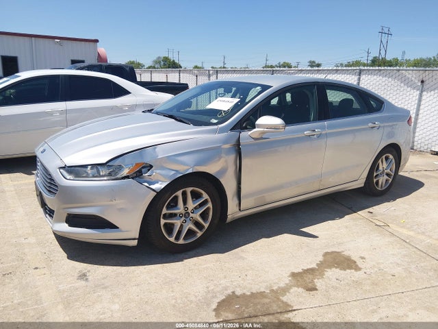45084840 :رقم المزاد ، 3FA6P0H71GR114421 vin ، 2016 Ford Fusion Se مزاد بيع