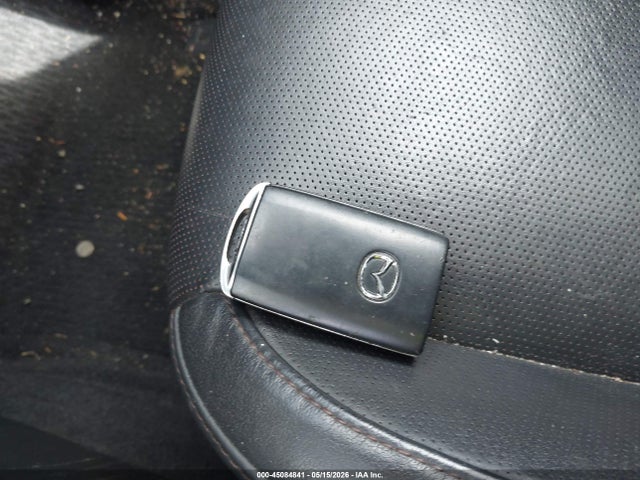 45084841 :رقم المزاد ، 3MVDMBDL4MM249389 vin ، 2021 Mazda Cx-30 Premium مزاد بيع