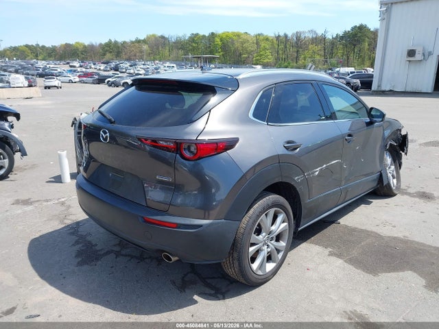 45084841 :رقم المزاد ، 3MVDMBDL4MM249389 vin ، 2021 Mazda Cx-30 Premium مزاد بيع