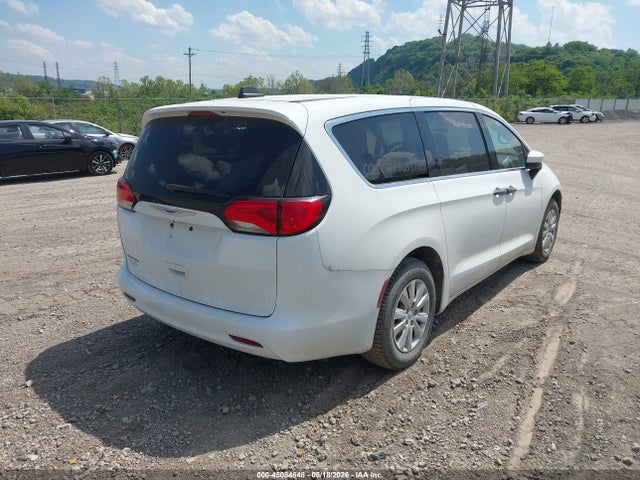 45084848 :رقم المزاد ، 2C4RC1AG8LR229973 vin ، 2020 Chrysler Voyager L مزاد بيع