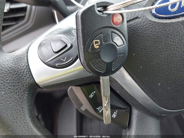 45084911 :رقم المزاد ، 1FMCU0G94GUA59864 vin ، 2016 Ford Escape Se مزاد بيع