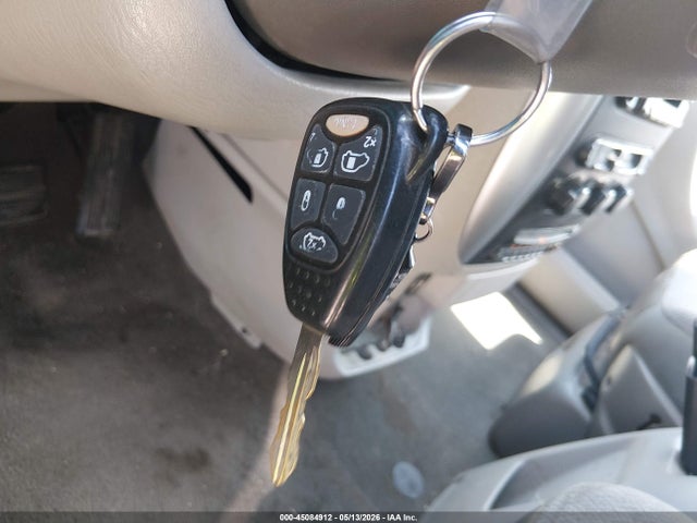 Продаж на аукціоні авто 2006 Chrysler Town & Country Touring, vin: 2A8GP54L06R921718, номер лоту: 45084912