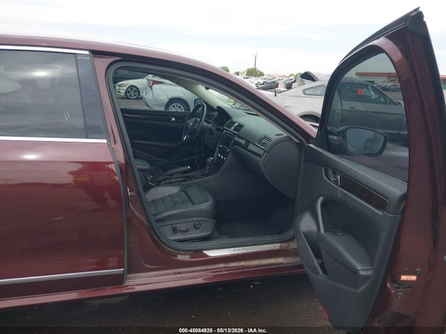 Aukcja sprzedaży 2014 Volkswagen Passat 2.0l Tdi Sel Premium, vin: 1VWCN7A31EC033317, numer aukcji: 45084928
