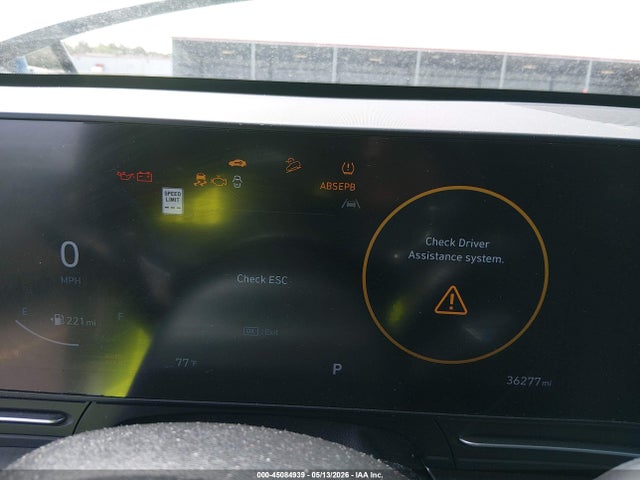 2024 Hyundai Kona Limited მანქანა იყიდება აუქციონზე, vin: KM8HE3A38RU151846, აუქციონის ნომერი: 45084939