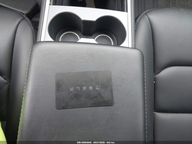 45084948 :رقم المزاد ، 5YJ3E1EC0MF935873 vin ، 2021 Tesla Model 3 Performance Dual Motor All-wheel Drive مزاد بيع