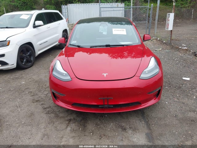 45084948 :رقم المزاد ، 5YJ3E1EC0MF935873 vin ، 2021 Tesla Model 3 Performance Dual Motor All-wheel Drive مزاد بيع