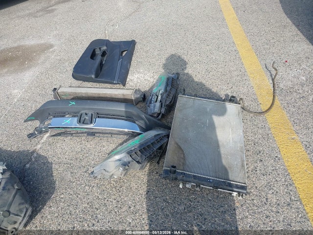 45084950 :رقم المزاد ، 2HGFC1F94GH647084 vin ، 2016 Honda Civic Touring مزاد بيع