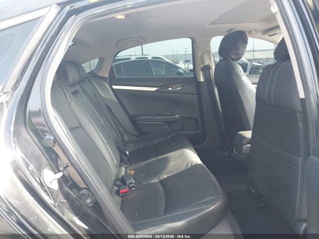 45084950 :رقم المزاد ، 2HGFC1F94GH647084 vin ، 2016 Honda Civic Touring مزاد بيع
