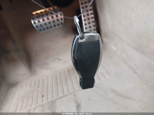 45084996 :رقم المزاد ، WDDGF8AB0DG143951 vin ، 2013 Mercedes-benz C 300 Luxury 4matic/sport 4matic مزاد بيع