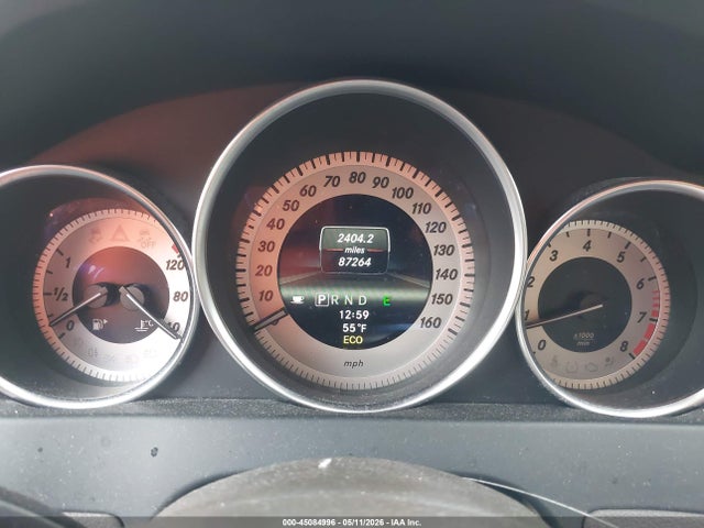 45084996 :رقم المزاد ، WDDGF8AB0DG143951 vin ، 2013 Mercedes-benz C 300 Luxury 4matic/sport 4matic مزاد بيع