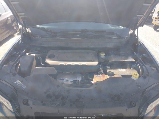 45085001 :رقم المزاد ، 1C4PJLCB2MD130256 vin ، 2021 Jeep Cherokee Latitude Fwd مزاد بيع