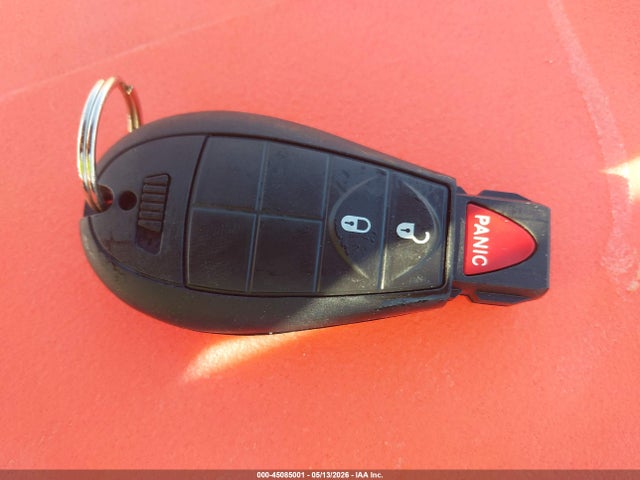 45085001 :رقم المزاد ، 1C4PJLCB2MD130256 vin ، 2021 Jeep Cherokee Latitude Fwd مزاد بيع
