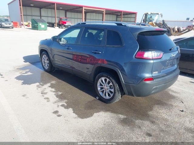 45085001 :رقم المزاد ، 1C4PJLCB2MD130256 vin ، 2021 Jeep Cherokee Latitude Fwd مزاد بيع