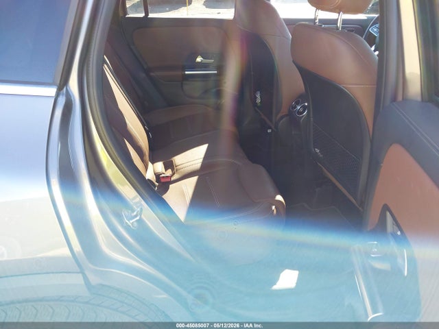 W1N4N4HB1MJ275935 Mercedes-Benz Gla 250 4matic