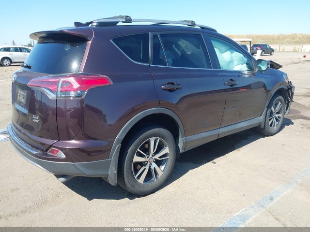 2T3RFREV1HW676690 Toyota Rav4 Xle