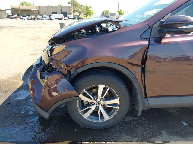 2T3RFREV1HW676690 Toyota Rav4 Xle