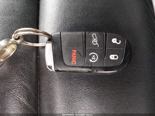 Auction sale of the 2019 Jeep Grand Cherokee Limited 4x4, vin: 1C4RJFBG6KC834132, lot number: 45085029