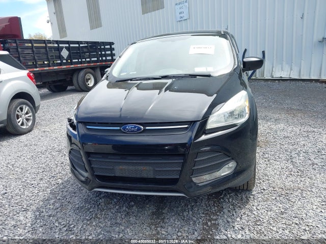 45085032 :رقم المزاد ، 1FMCU9GX7GUC49242 vin ، 2016 Ford Escape Se مزاد بيع