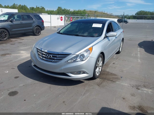 45085044 :رقم المزاد ، 5NPEC4AC1DH678519 vin ، 2013 Hyundai Sonata Limited مزاد بيع