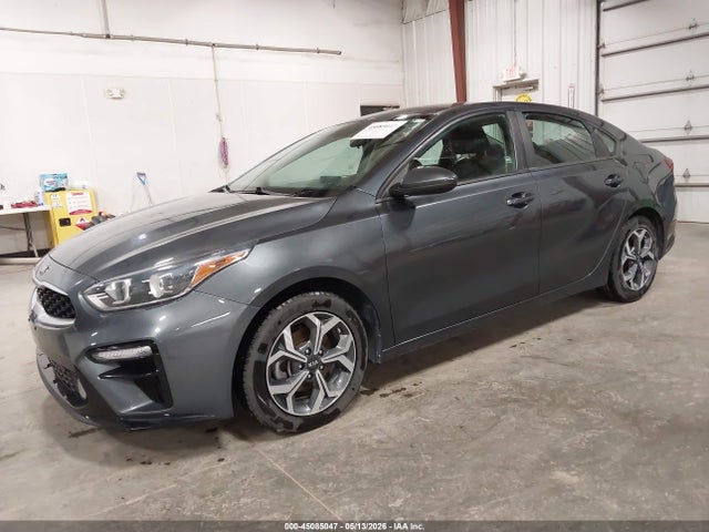 2020 Kia Forte Lxs მანქანა იყიდება აუქციონზე, vin: 3KPF24AD0LE184090, აუქციონის ნომერი: 45085047