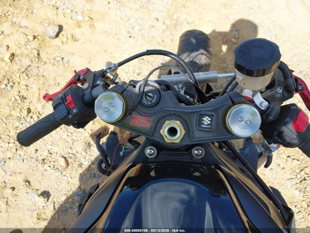JS1GR7MA1G2100049 Suzuki GSX-R750