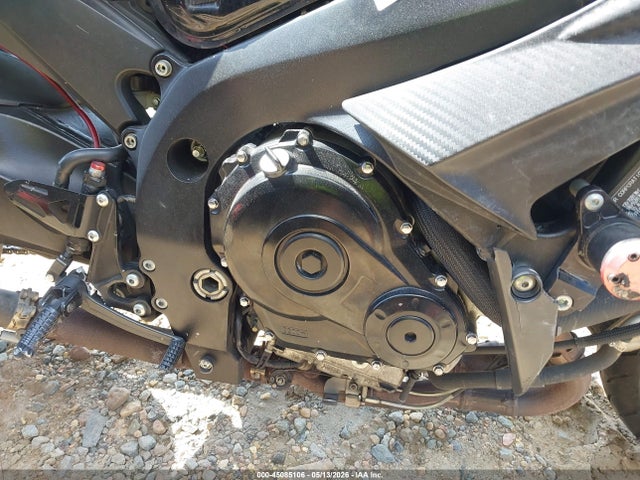 JS1GR7MA1G2100049 Suzuki GSX-R750