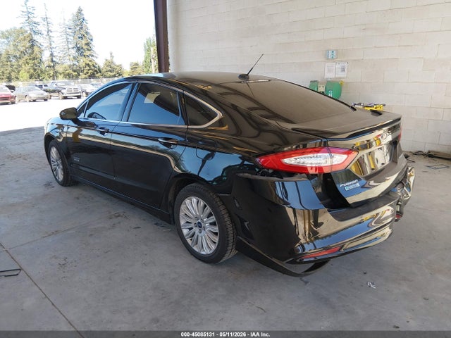45085131 :رقم المزاد ، 3FA6P0SU8ER366985 vin ، 2014 Ford Fusion Energi Titanium مزاد بيع