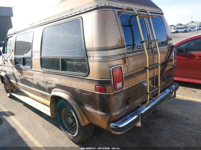 45085141 :رقم المزاد ، 2B6HB23T5FK270660 vin ، 1985 Dodge Ram Van B250 مزاد بيع
