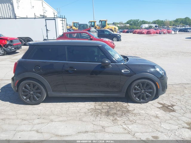 Продаж на аукціоні авто 2019 Mini Hardtop Cooper S, vin: WMWXP7C53K2A54300, номер лоту: 45085158