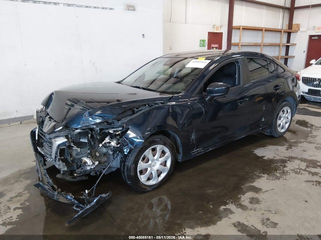 3MZBN1U75JM174133 Mazda Mazda3 Sport