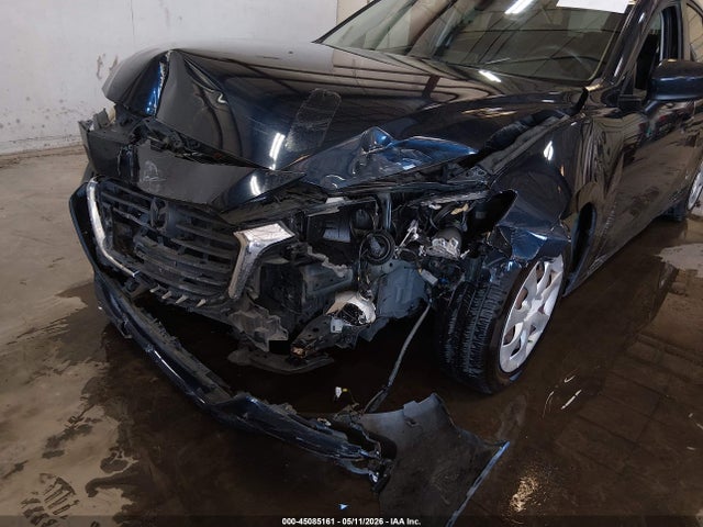 3MZBN1U75JM174133 Mazda Mazda3 Sport