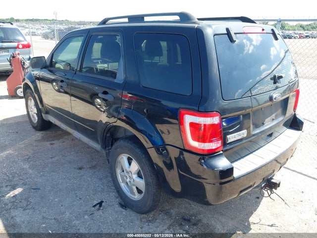 45085202 :رقم المزاد ، 1FMCU0D78AKC07696 vin ، 2010 Ford Escape Xlt مزاد بيع