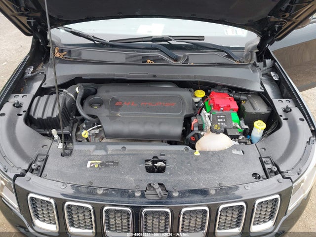 3C4NJDBB9MT557314 Jeep Compass Latitude 4x4
